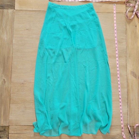 Forever 21 Chiffon Maxi Skirt Lined MininSkirt Size Small - Picture 2 of 5